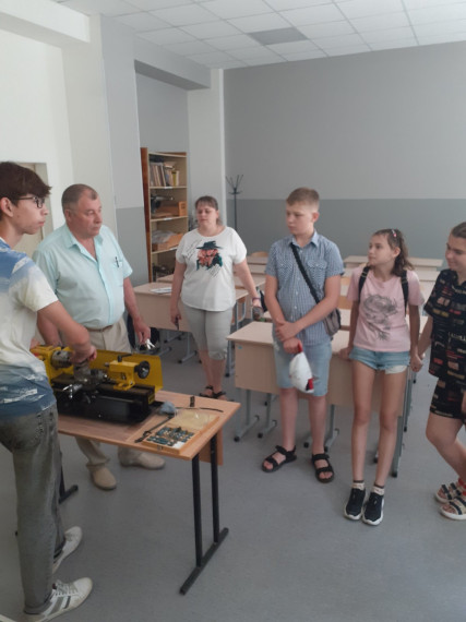 Экскурсия в Белгородский механико-технологический колледж.